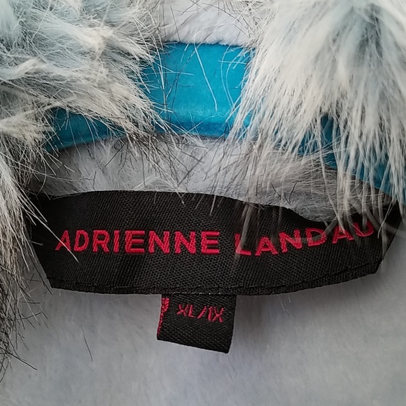 Adrienne Landau Baby Blue Faux Fur Robe - Picture 6 of 7